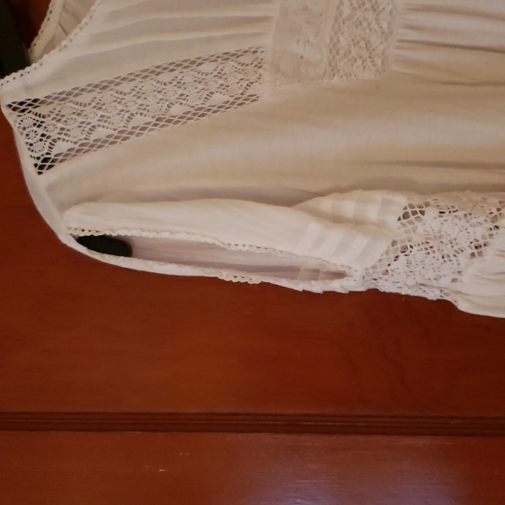 Lucky Brand blouse - Picture 2 of 5